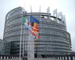 GIOVANI DRITTI AL CUORE DELL'EUROPA